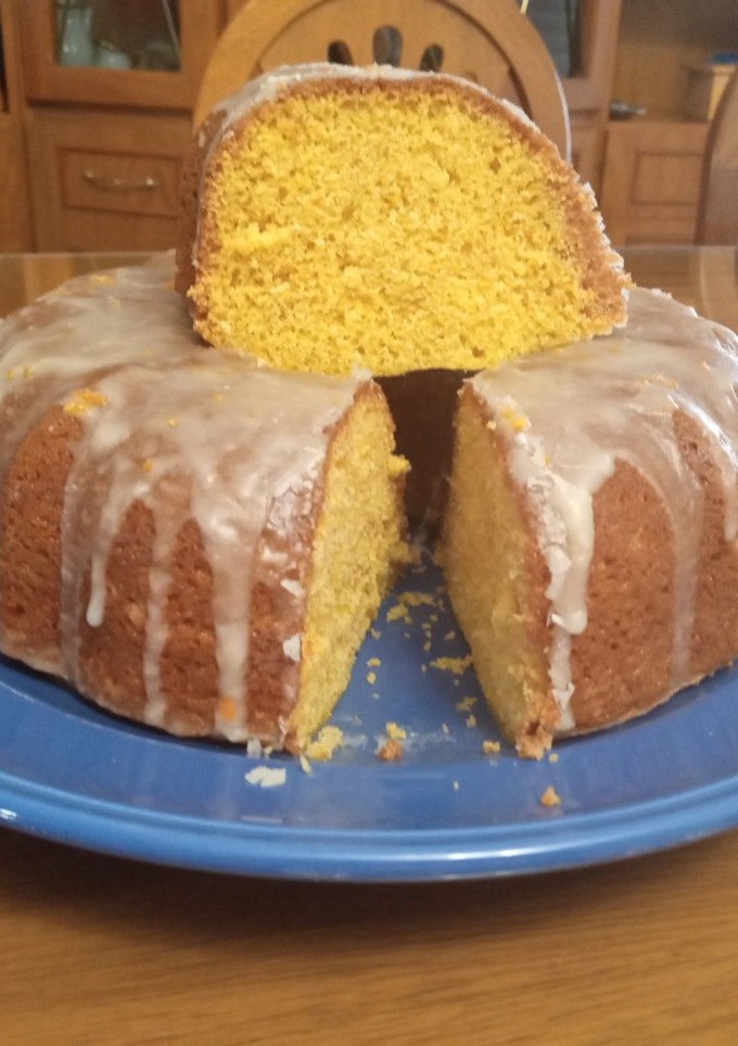 Una foto de Budín de mandarinas XL🍊🍊🍊🍊🍊(en olla Essen)