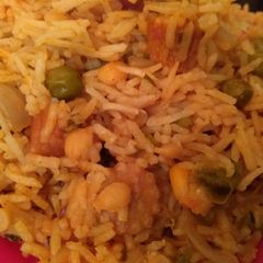 A picture of Mixed veg pulao in electric Rice Cooker.