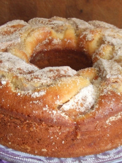 Foto principal de Pastel con yogur griego con manzana y nueces