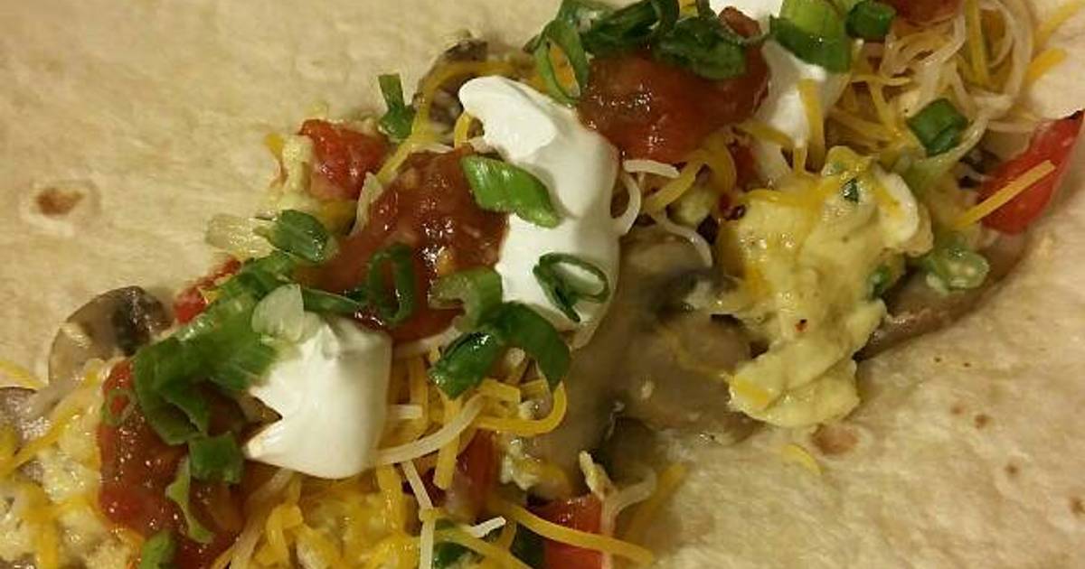 Mushroom & Bell Pepper Breakfast Burritos Recipe by StephieCanCook Cookpad