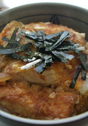 A picture of Tofu Katsu Donburi.