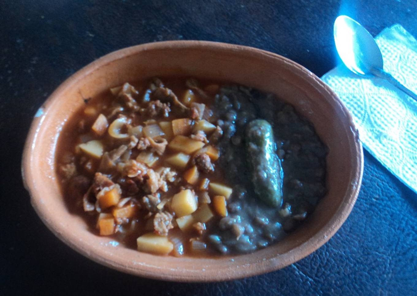 Guisado ranchero de cerdo y chorizo con verduras de la huerta el Ocote