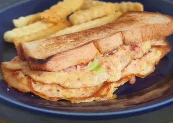 Resep Mudah Omelete Sandwich Nikmat Lezat