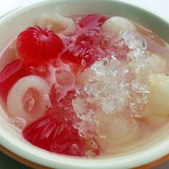 A picture of Jello Fruit Punch.