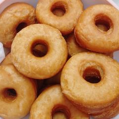 A picture of Fluffy Doughnut 😋.