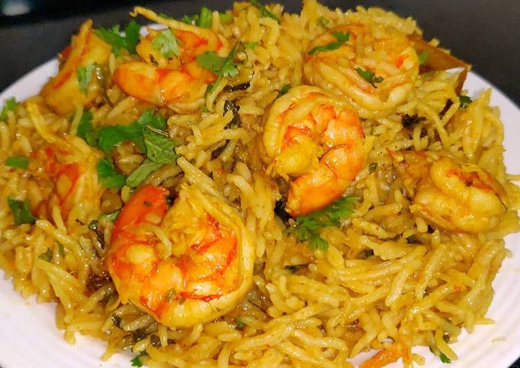 How to Make Quick Prawns pulao in pressure cooker in 15 minutes