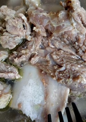 Foto resep Merebus daging dengan metode 5.30.7 hemat gas 😁