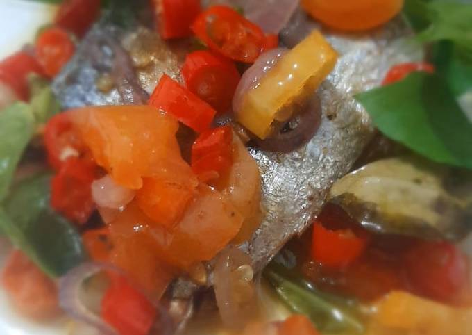 Ikan Pindang Sambal Tomat