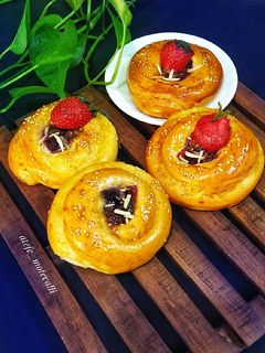عکسی از دستور بریوش شاتوت(شاه توت)