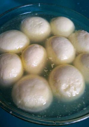 A picture of Sponge Rasgulla.