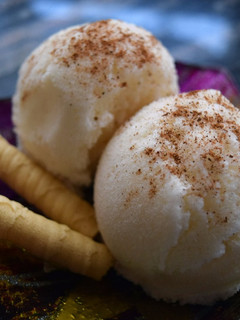 Una foto de Helado de Leche Merengada
