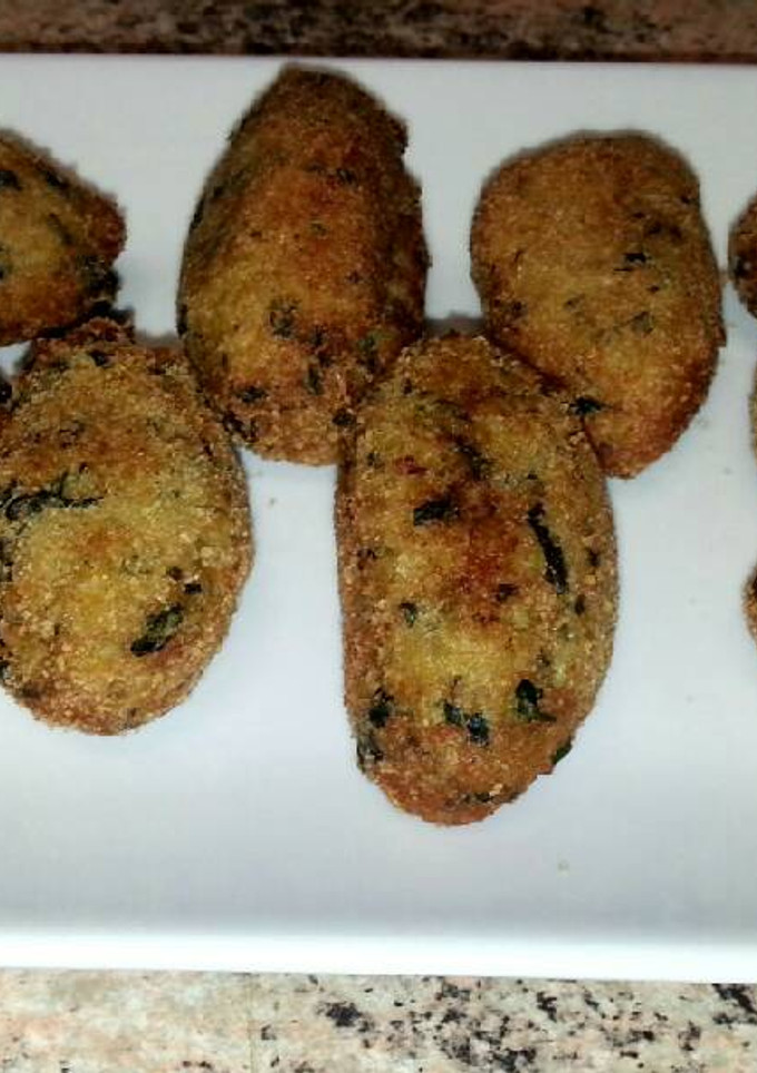 Una foto de Croquetas de patatas con espinacas