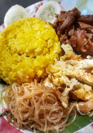 Foto resep Nasi Kuning Pulen Bumbu Rempah
