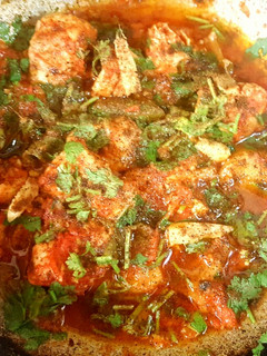 A picture of Spicy Chicken Karhai/ Spicy Chicken Curry in a Wok😋.