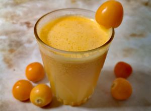 Una foto de Jugo de aguaymanto
