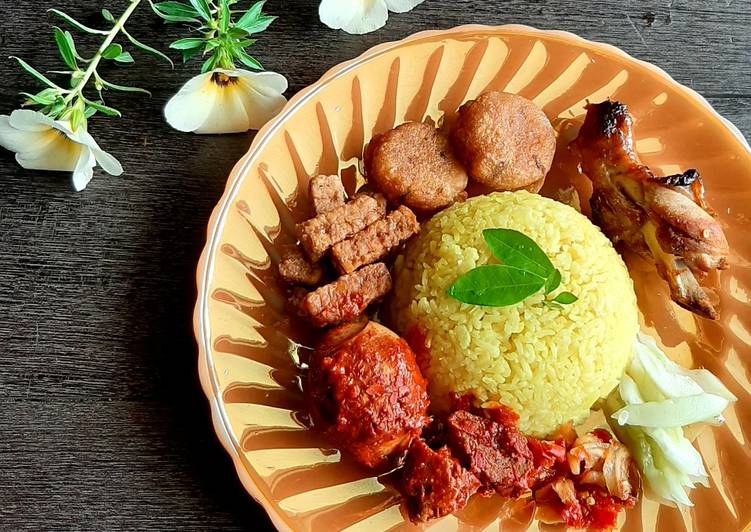 Nasi Kuning