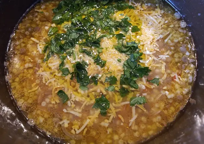 Cómo Hacer  Sopa de pistones con lentejas