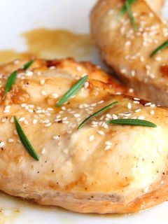 Mézes-szójás gyors csirkemell recept fotója