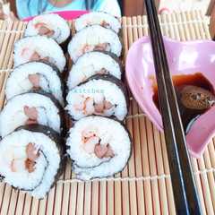 A picture of Sushi Roll easy.