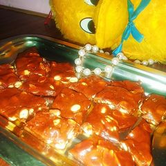 A picture of Jaggery Chikki.