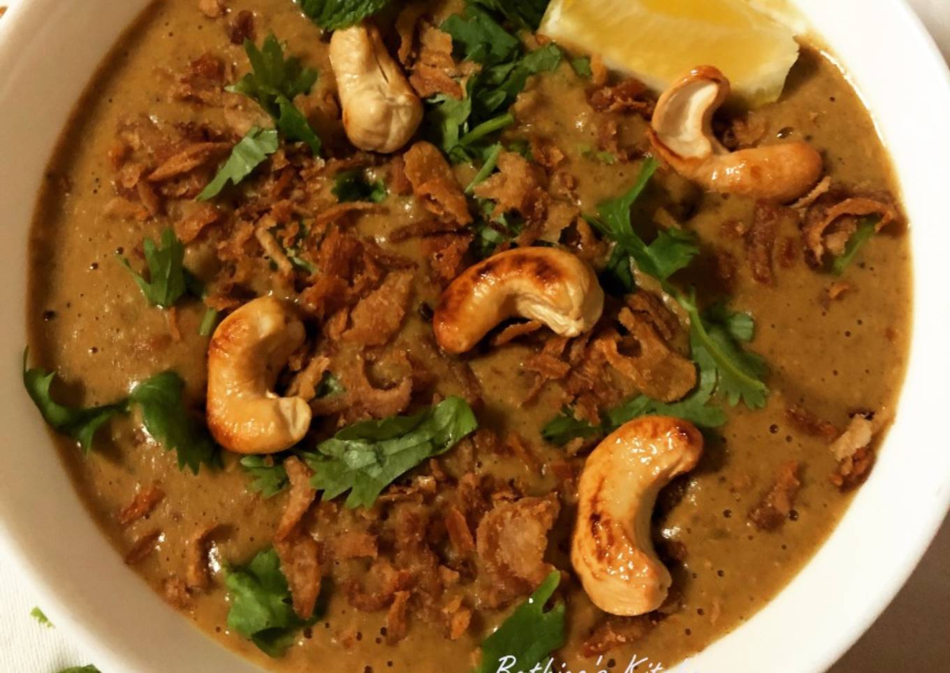 Chicken Haleem - Hyderabadi Style)