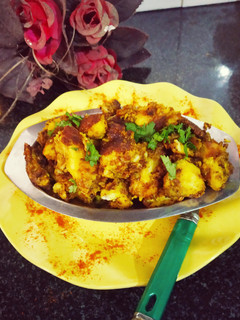 मसाला फ्राई अरबी (Masala fry arbi Recipe in HIndi) रेसिपी मुख्य फोटो
