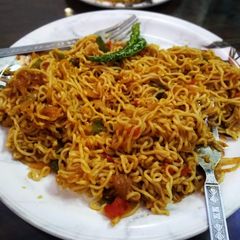 A picture of Maggi in noodles style.