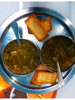 பருப்பு கீரை சூப் (Paruppu keerai soup recipe in tamil) செய்முறை முக்கிய புகைப்படம்