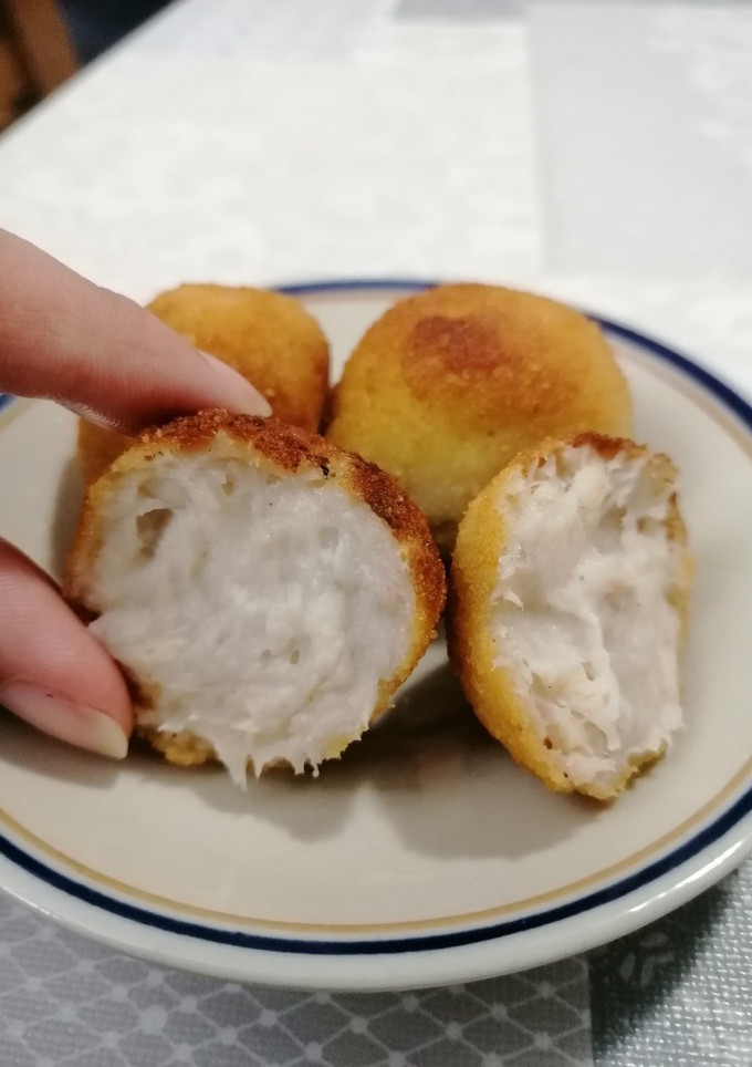 Una foto de 280. Croquetas de pulpo / Thermomix