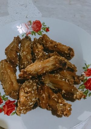 รูปของ ปีกไก่คาเฟ่