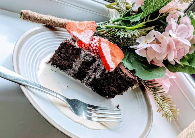 Keto Chocolate Indulgence Cake