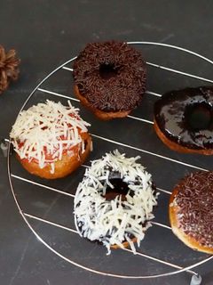 Foto resep Donat empuk tanpa kentang