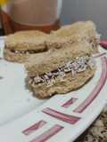 Alfajores veganos de bagazo de maní y guayabada