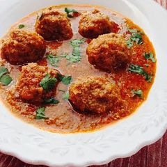 A picture of Beef Kofta Curry.