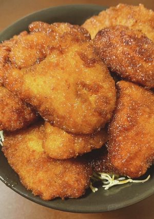 A picture of Sweet and Savory Chicken Katsu Rice Bowl.