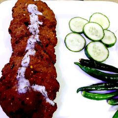 A picture of Chicken chapli kabab.