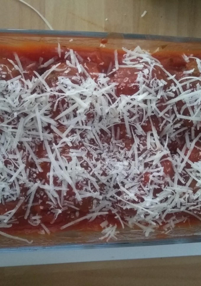 Una foto de Pastel de albóndigas de carne y berenjena