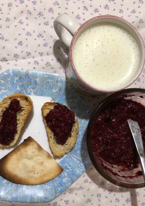 Una foto de Mermelada frutos rojos con chía