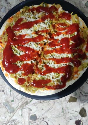 પીઝા (Pizza Recipe In Gujararti) રેસીપી મુખ્ય ફોટો