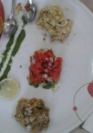 A picture of Litti chokha.