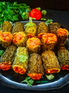 अचारी भरवां करेला (Achari Bharwan karela recipe in Hindi) रेसिपी मुख्य फोटो