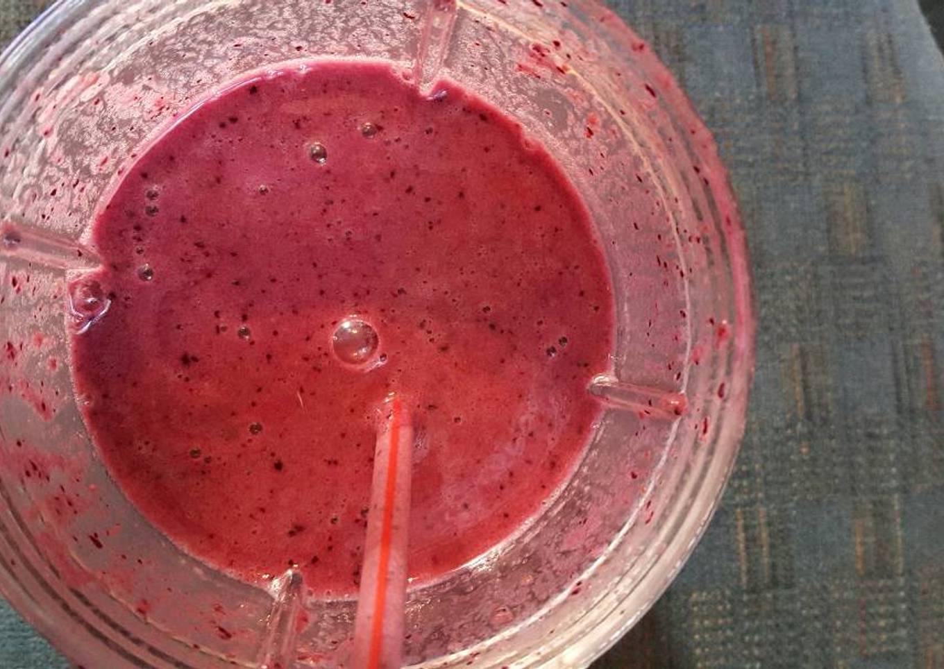 Blueberry tangerine smoothie