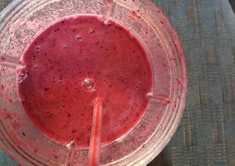 Step-by-Step Guide to Make Super Quick Homemade Blueberry tangerine smoothie