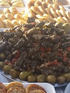 صورة لوصفة ورق دوالي وكوسا باللحمه