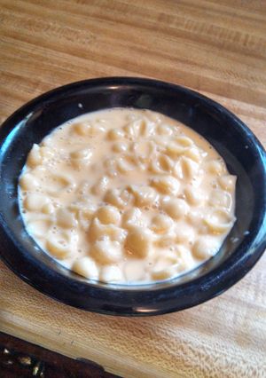 A picture of Nana's Mac-N-Cheese.