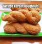 Resep 24.Twisted Korean Doughnuts (Kkwabaegi) yang Sempurna