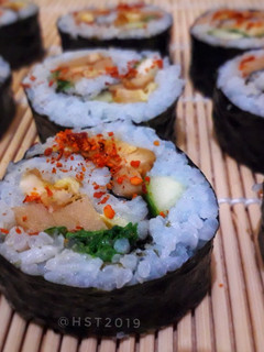 Foto resep Sushi nasi biru isi tempe penyet