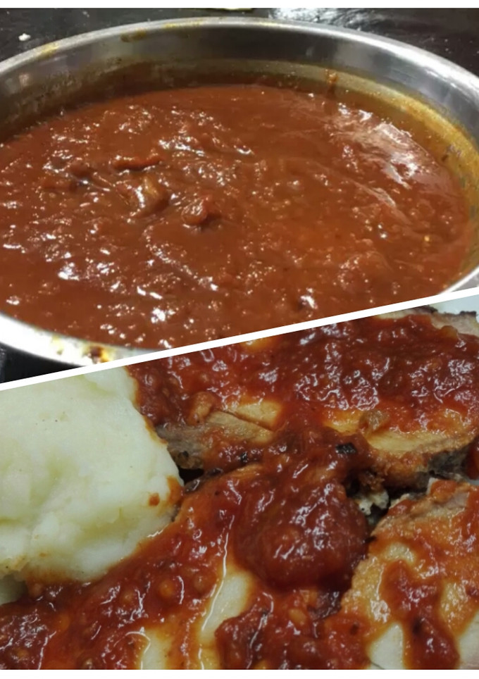Una foto de Salsa roja para acompañar carnes asadas