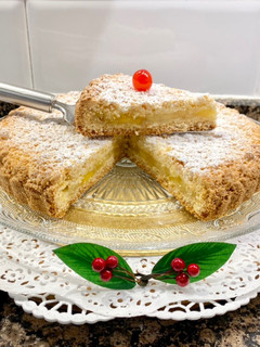 Una foto de Pastel crumble relleno de compota de manzana