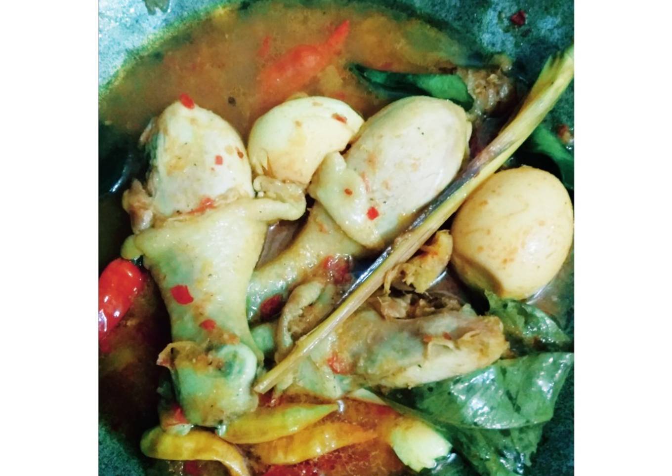 Ayam woku tanpa kemangi.kemiri.tomat